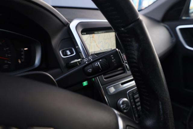 VOLVO XC60 D4 Geartronic Business