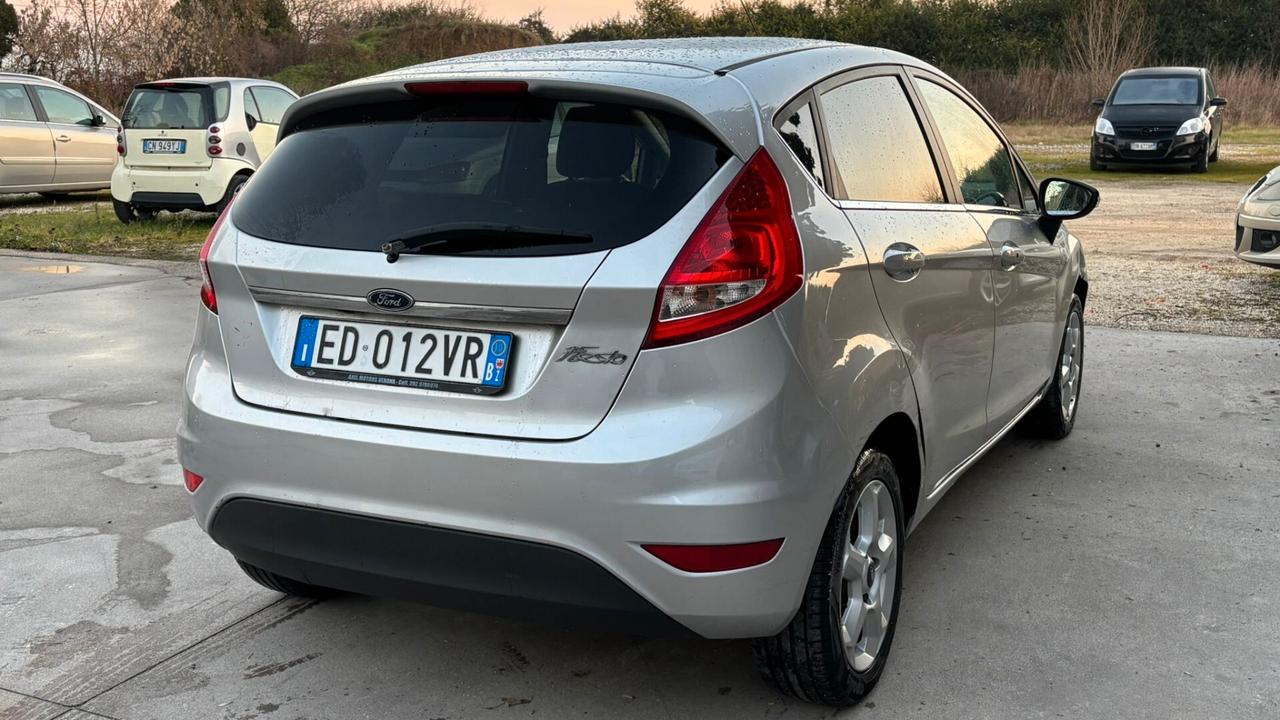 Ford Fiesta Fiesta 1.4 5 porte Bz.- GPL