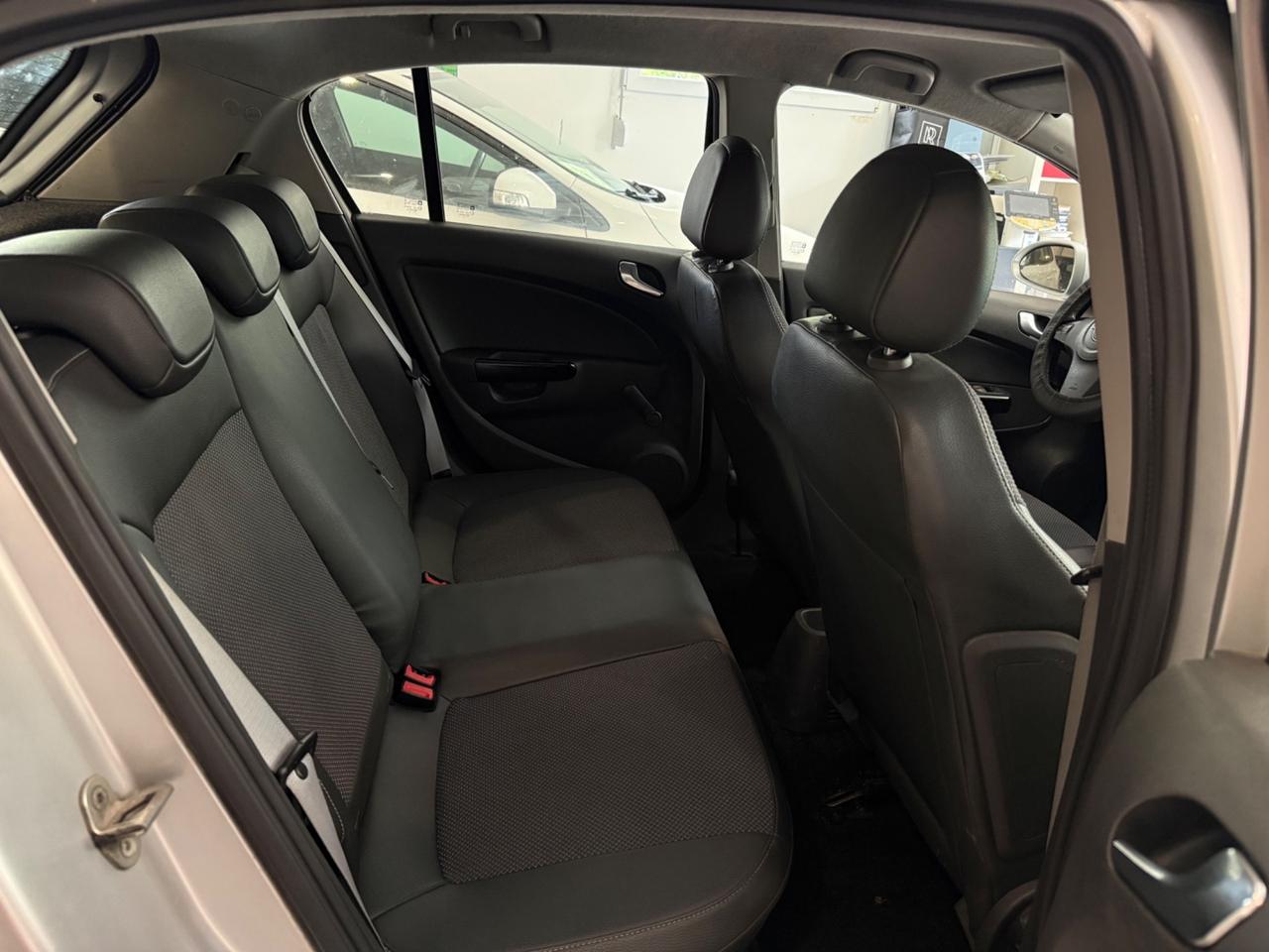 Opel Corsa 1.2 GPL BENZINA NEOPATENTATI