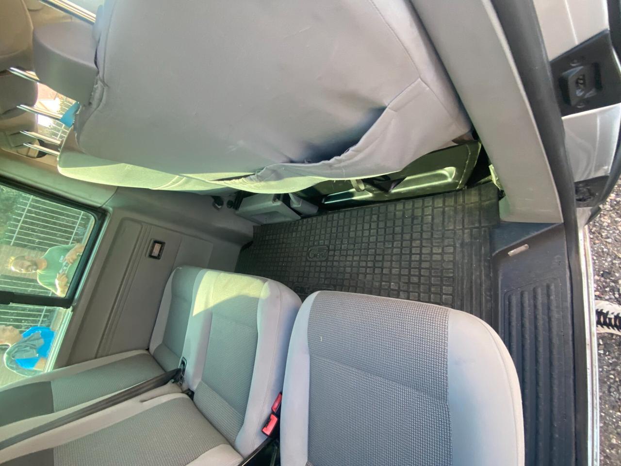 Volkswagen Caravelle 2.0 TDI 150CV PC Comfortline ANNO 2010