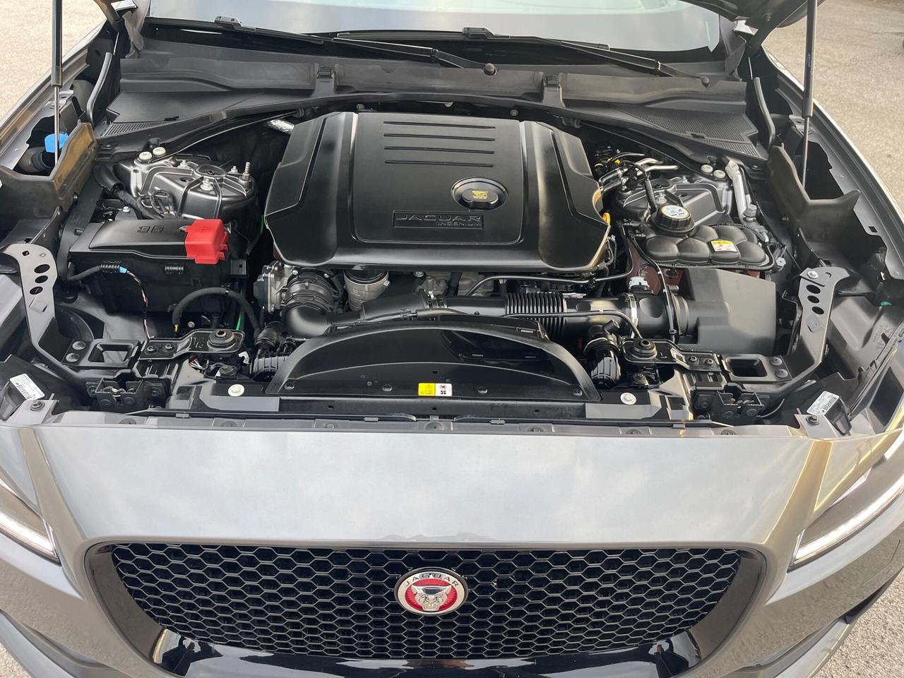 JAGUAR F- PACE 2.0 D 180CV AWD R-SPORT 58000KMM