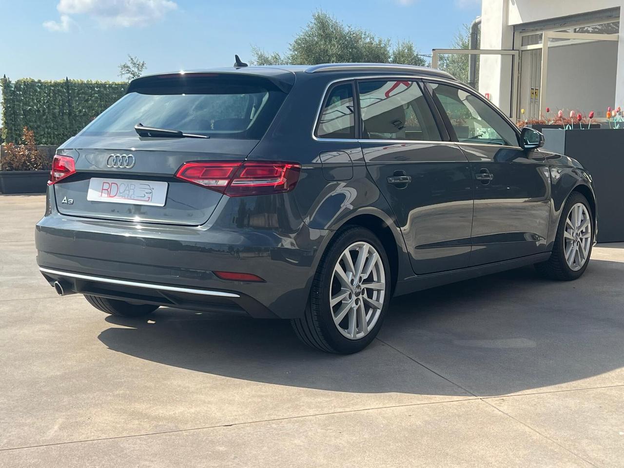 Audi A3 Sportback 116cv manuale