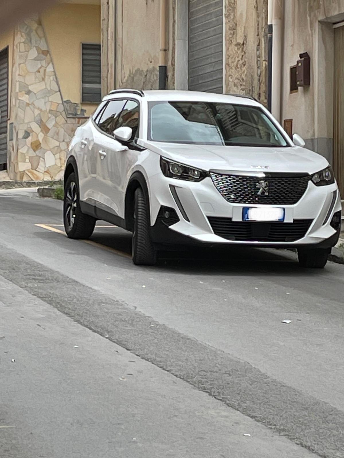 Peugeot 2008 TURBO 130cv S&S Allure VIRTUAL/FULL LED2021