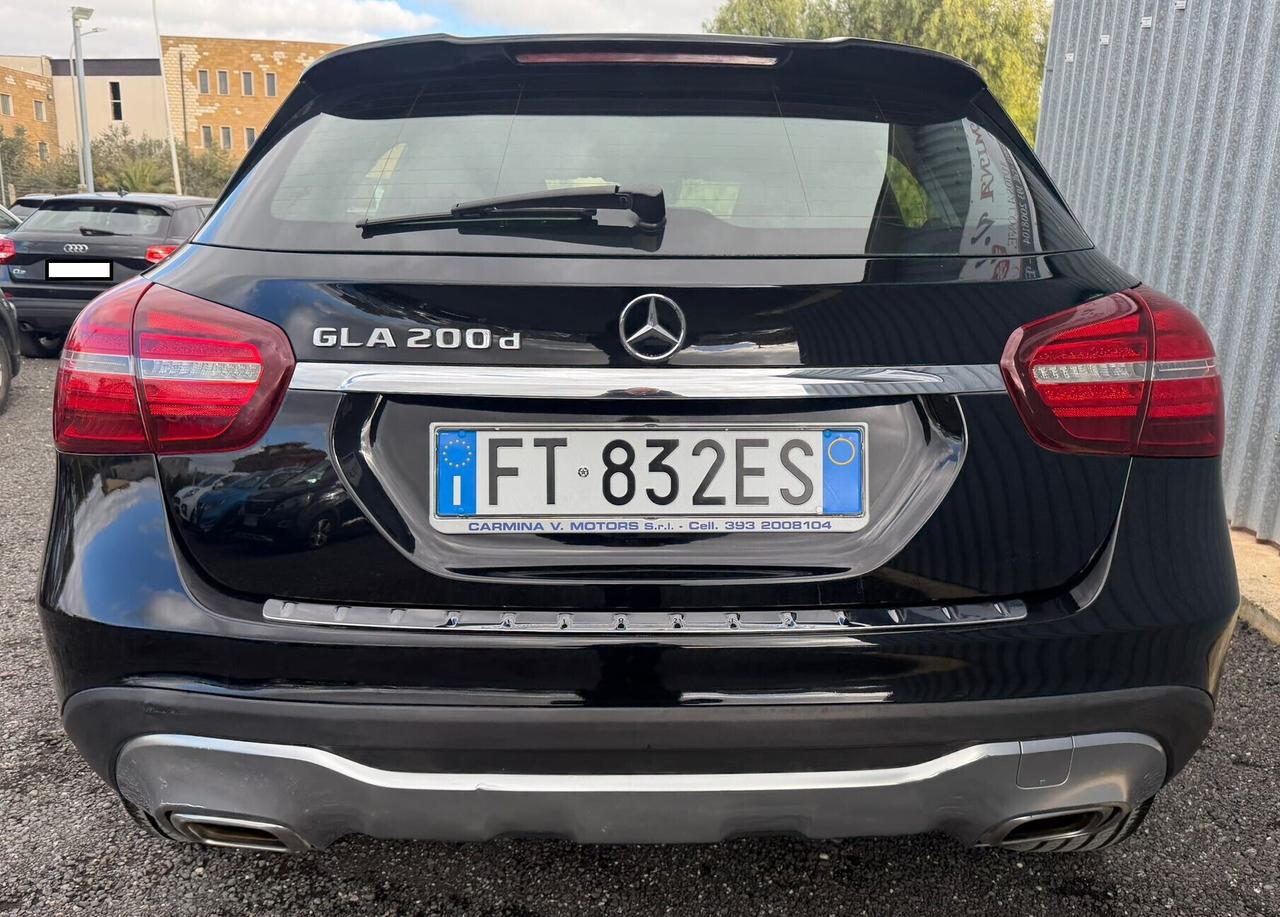 Mercedes-benz GLA 200D SPORT