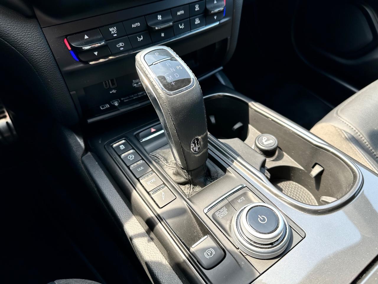 Maserati Ghibli 3.0 V6 Modena 350cv *NO VINCOLI*