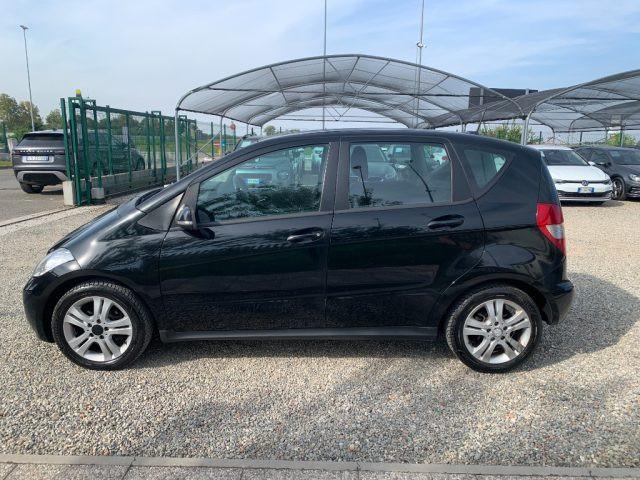MERCEDES-BENZ A 160 BlueEFFICIENCY Premium
