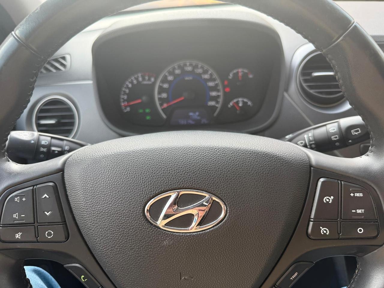 Hyundai i10 1.0 MPI Tech 67CV *OK NEOPATENTATI*