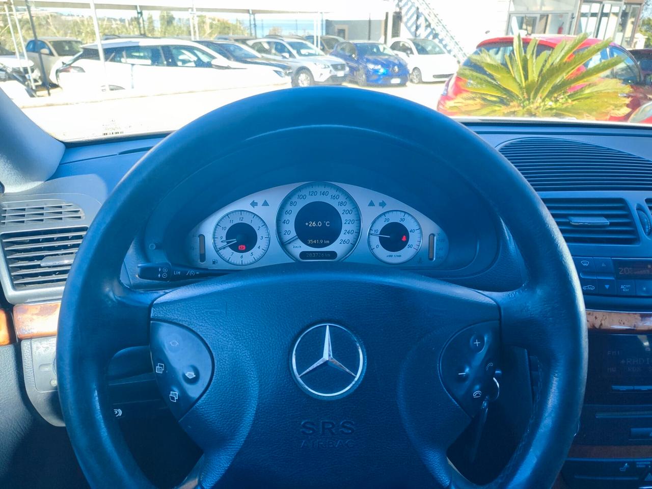 Mercedes-benz E 270 CDI cat Avantgarde