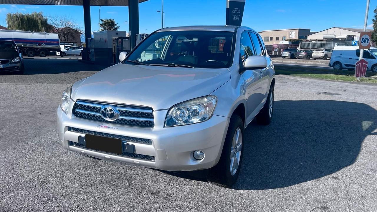 Toyota RAV 4 RAV4 2.2 D-4D 136 CV Sol