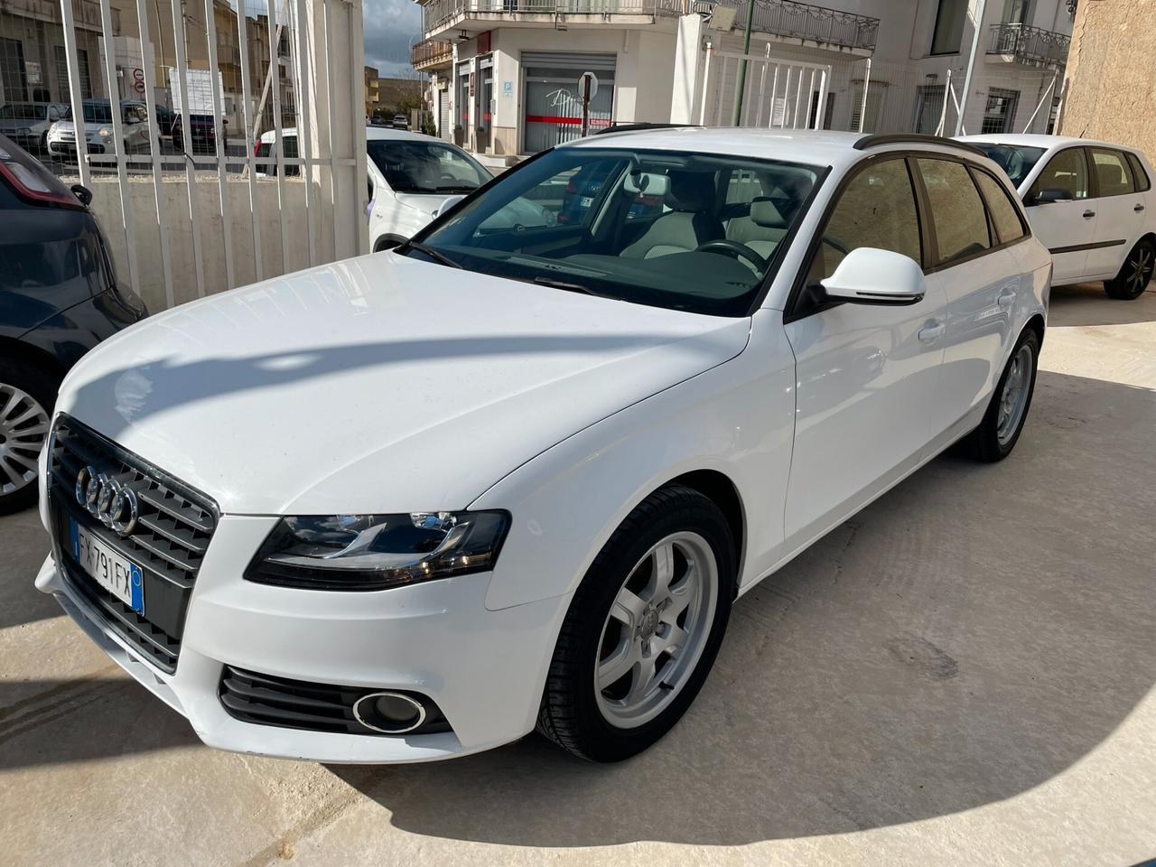 AUDI A4 AVANT 2.0TDI 143CV VISTA E PIACIUTA