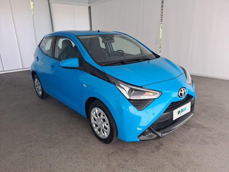 Toyota Aygo 1.0 VVT-i x-play