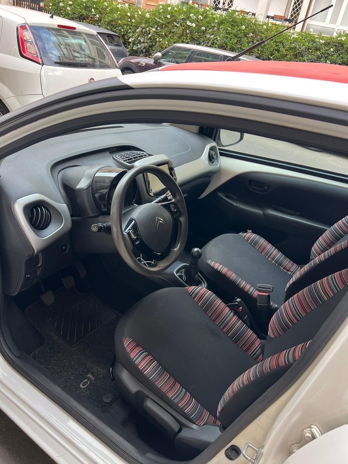 Citroen C1 1.0 Benzina 5 porte Shine Navi bicolor pdc