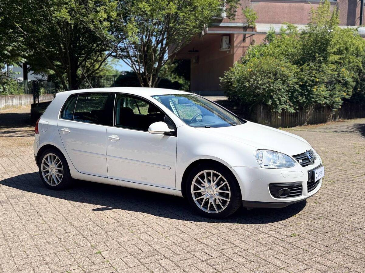 Volkswagen Golf 2.0 tdi Gt Sport 3p dsg dpf