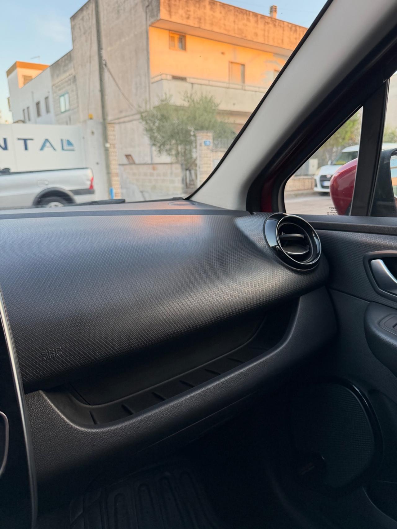 Renault Clio 1.5 dCi 90 CV Energy Business-2019/LED/NAVI