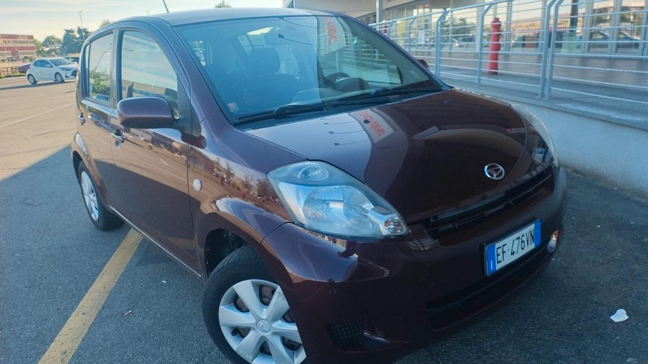 Daihatsu Sirion 1.0 Sho Green Powered