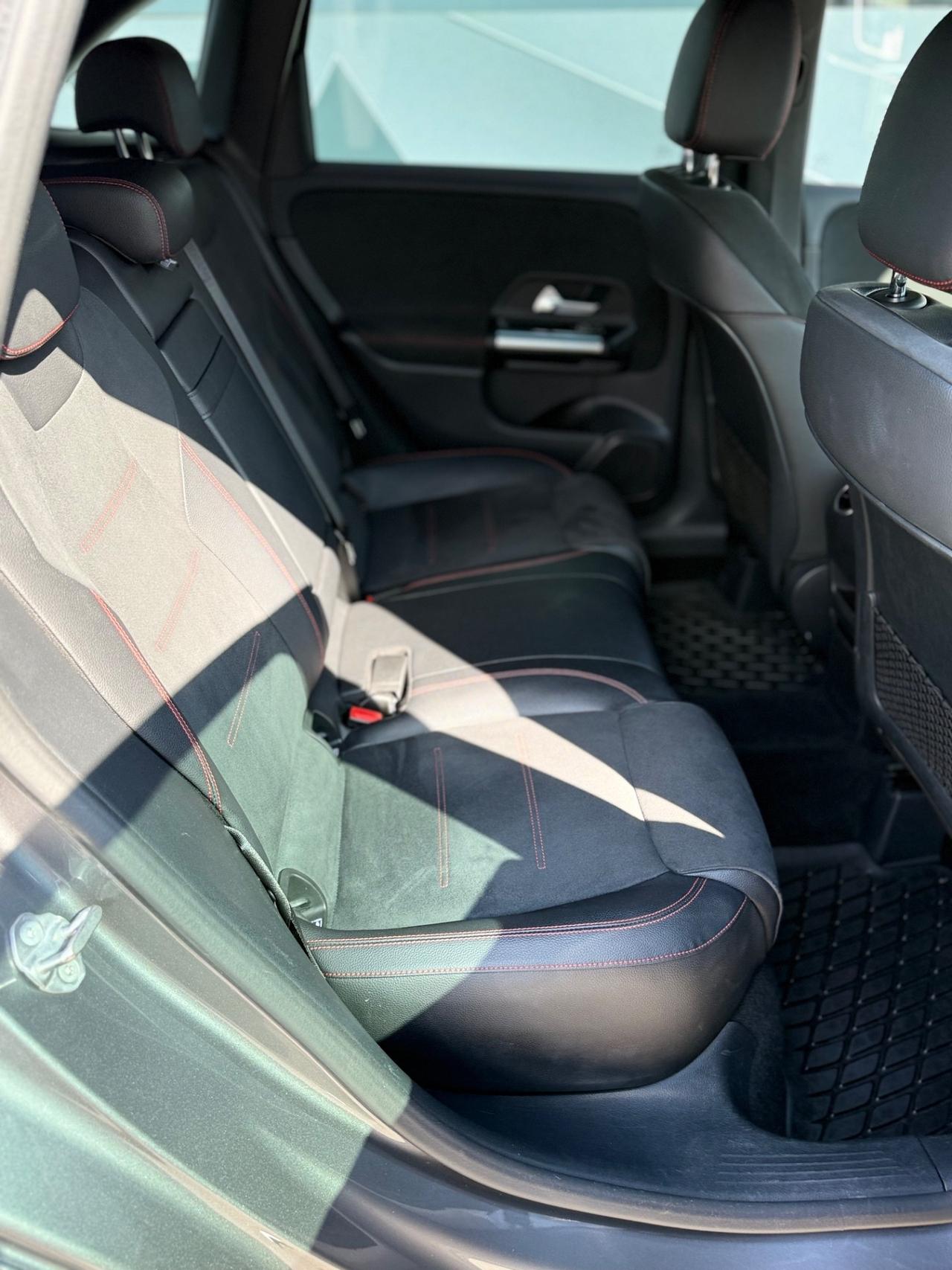 Mercedes-benz B 180 B 180 d Premium
