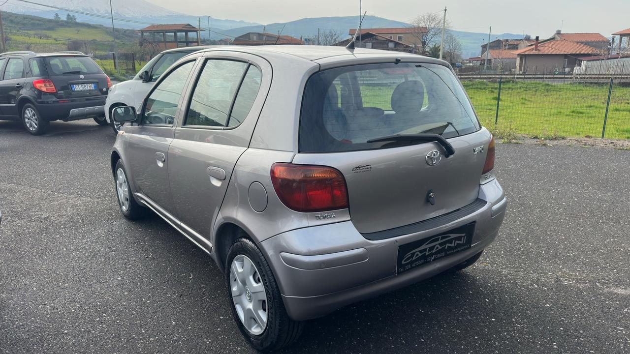 Toyota Yaris 1.4 tdi D-4D cat 5 porte