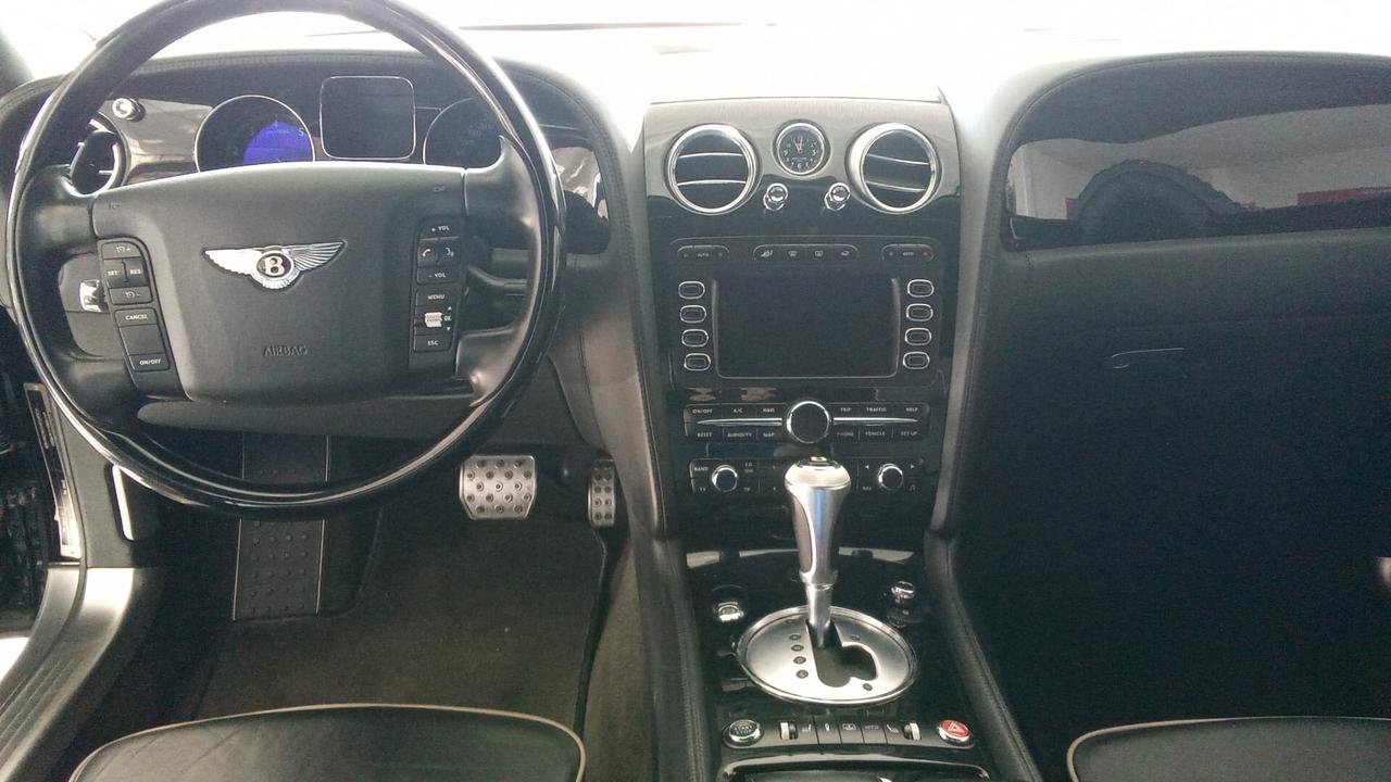 Bentley Continental Flying Spur
