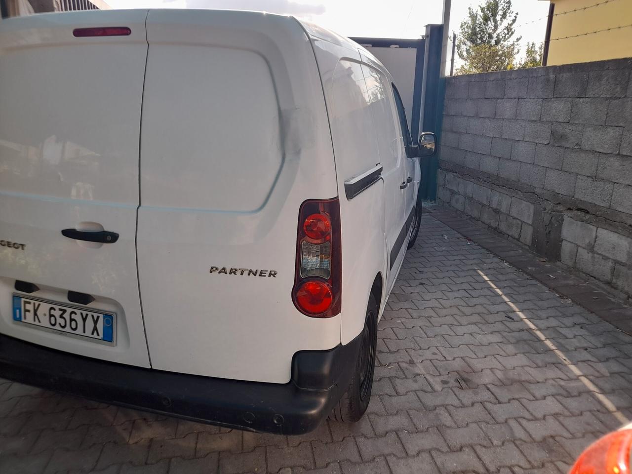 Peugeot