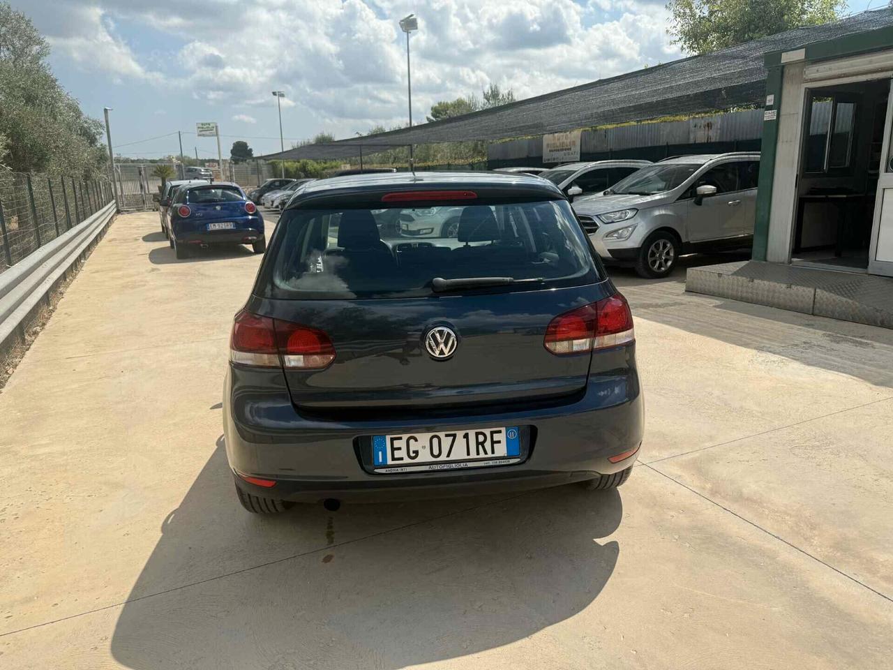 Volkswagen Golf 1.6 TDI 105 cv Highline DISTRIB OK 2011