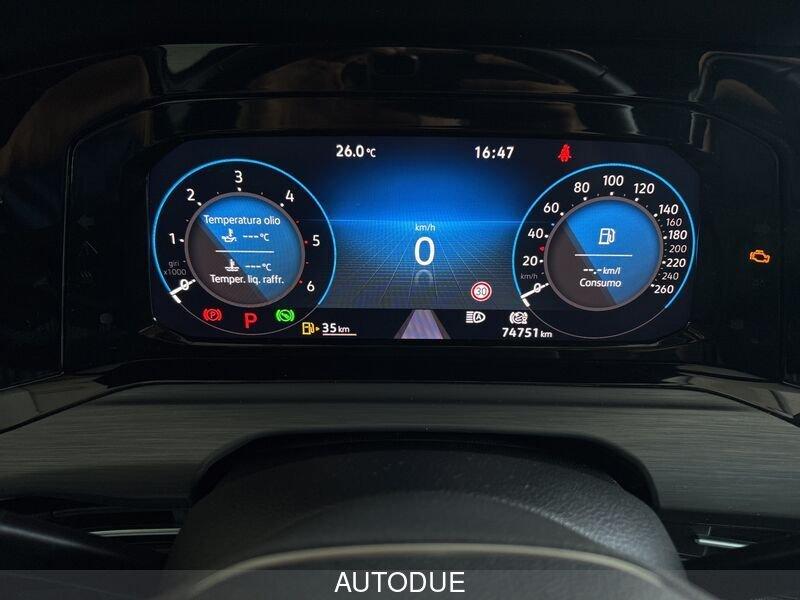 Volkswagen Golf 8 2.0 TDI STYLE 115CV DSG
