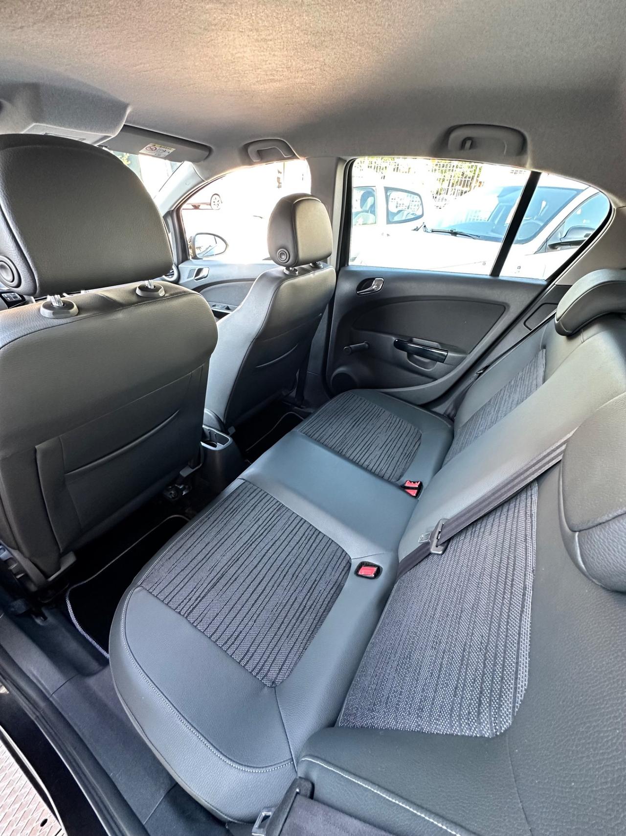 Opel Corsa 1.2Bz 86Cv 5P Edition - Neopatentati