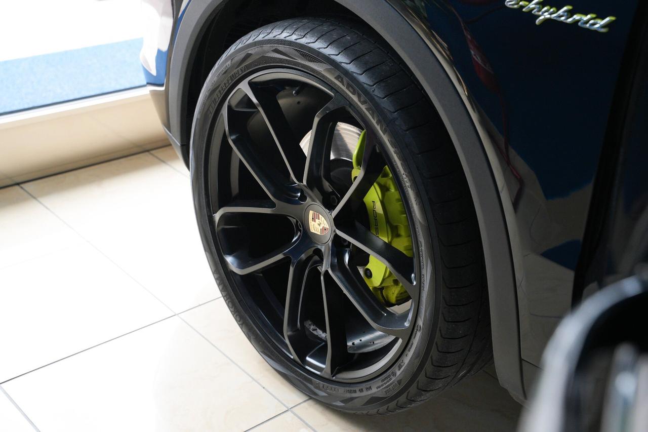 Porsche Cayenne Coupé 3.0 V6 E-Hybrid