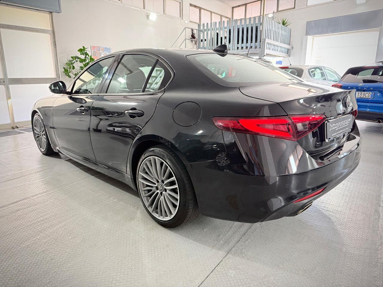 Alfa Romeo Giulia 2.2 Aziendale Turbodiesel 150 CV AT8 Super