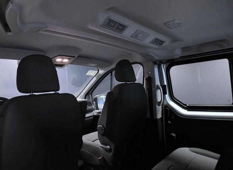 Nissan Primastar Primastar 30 2.0 dCi 150CV PL-TN Bus N-Connecta