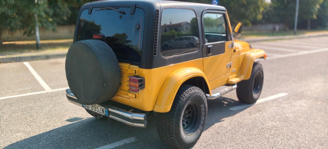 Jeep Wrangler 4.0 GPL Aut 4 posti