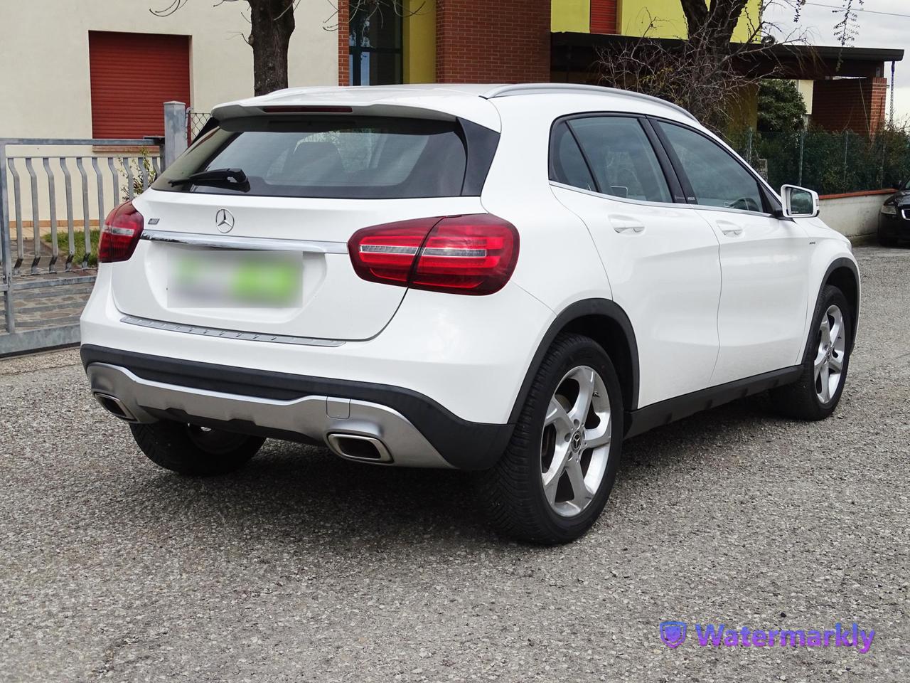 Mercedes-Benz GLA 180 Sport PACCHETTO AMG SPECIAL EDITION