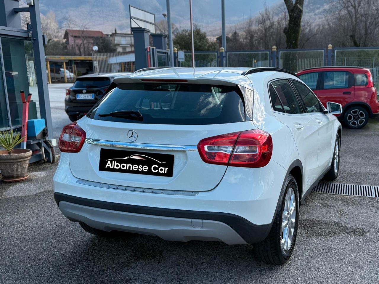 Mercedes-benz GLA 180 d Automatic Business