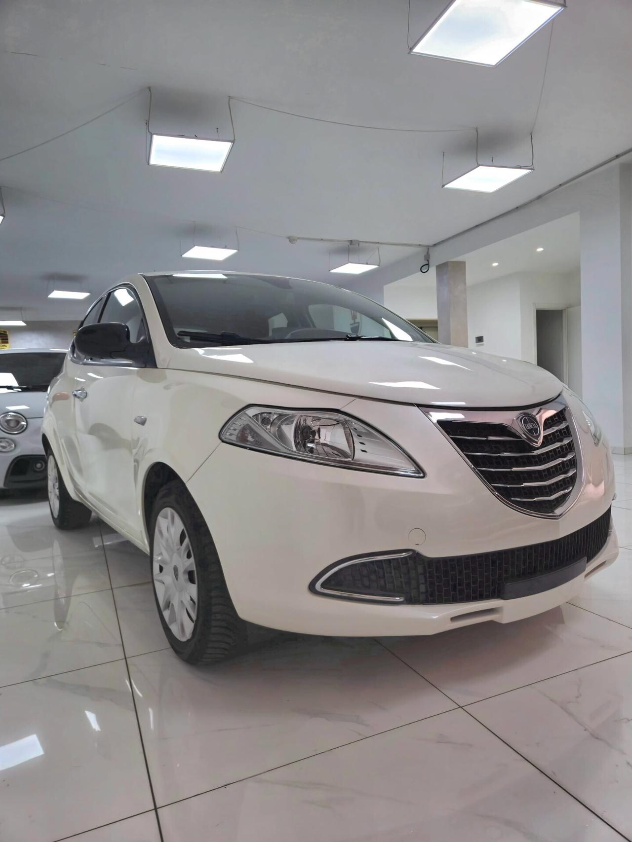 LANCIA YPSILON 1.2 GOLD,USATO GARANTITO