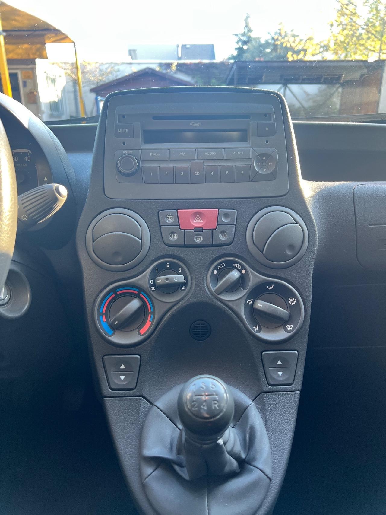 Fiat Panda 1.4 Climbing / Gpl / Adatta neopatentati