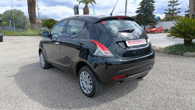 LANCIA Ypsilon 0.9 TwinAir 85 CV 5 porte Metano Ecochic Elefantin