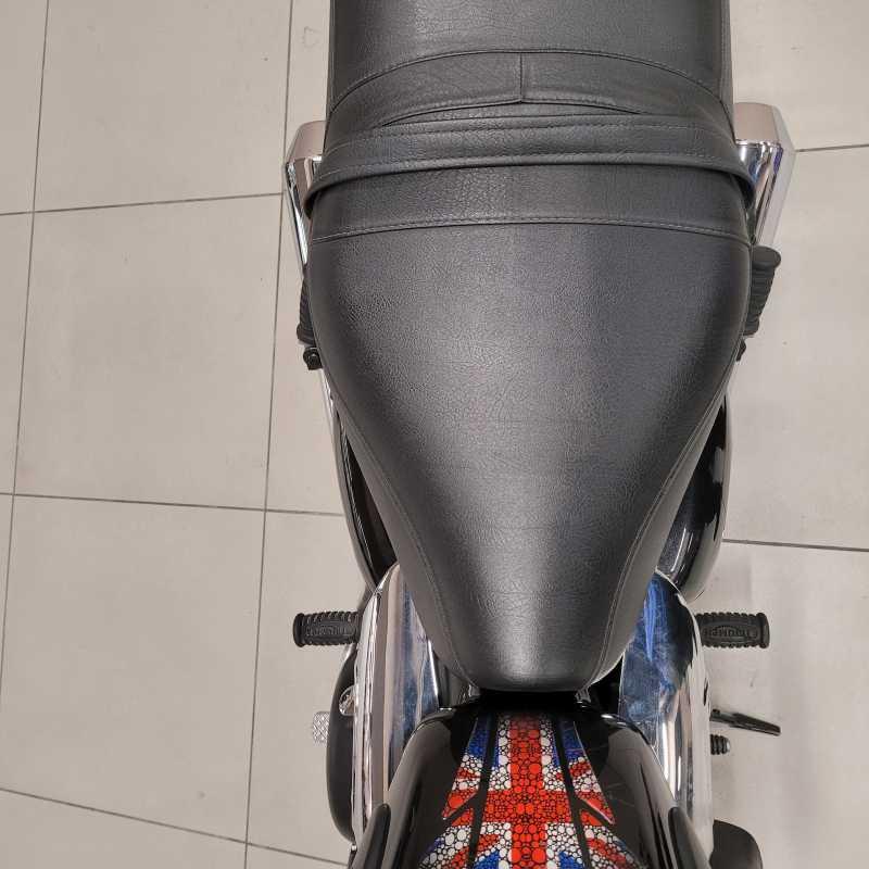 Triumph Legend TT 900 - 1999