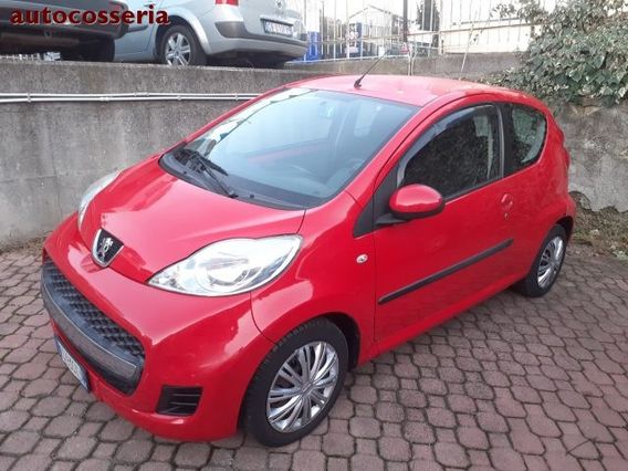 PEUGEOT 107 1.0