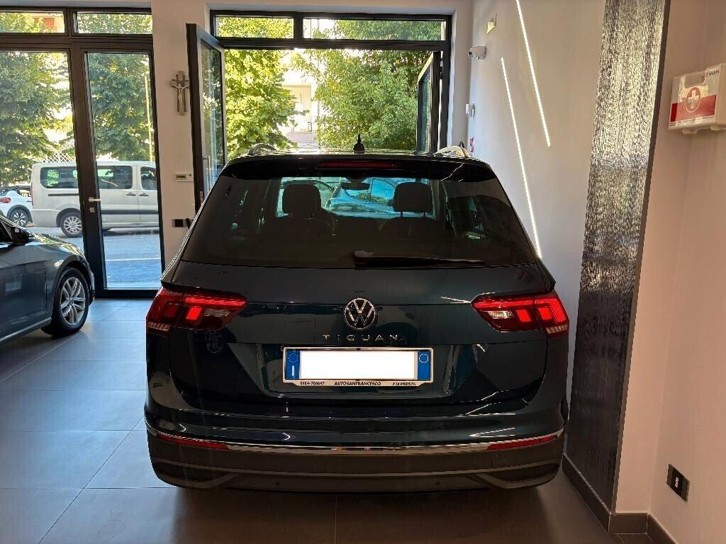 Volkswagen Tiguan 2.0 DSG Life 150 cv - 2021