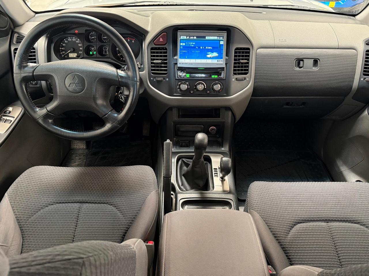 Mitsubishi Pajero 3.2 16V DI-D 3p. GLX