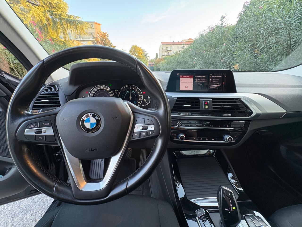 Bmw X3 xdrive30e Business PHEV - Tetto Panoramico Apribile