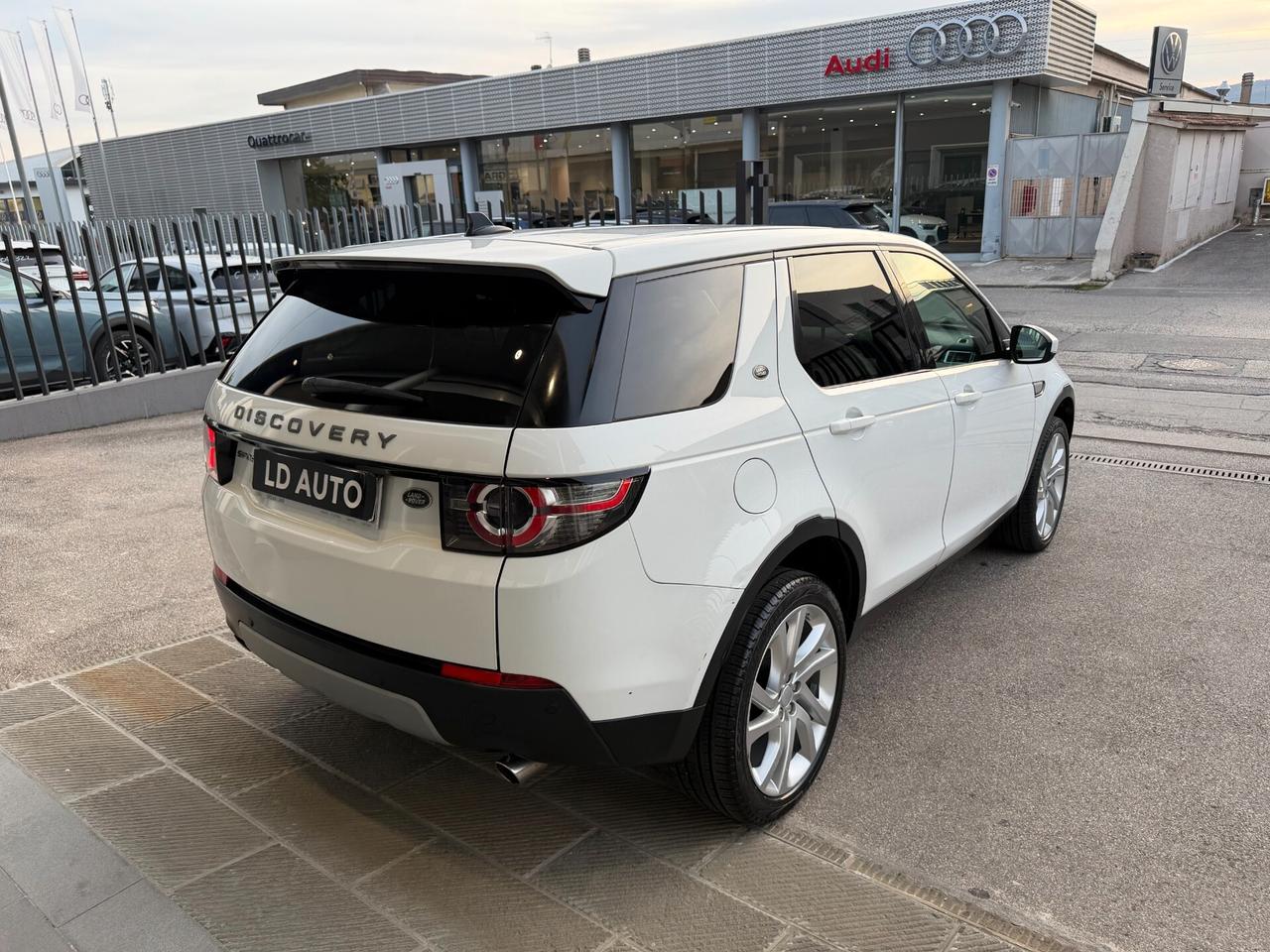 Land Rover Discovery Sport 2.0 TD4 150 CV HSE