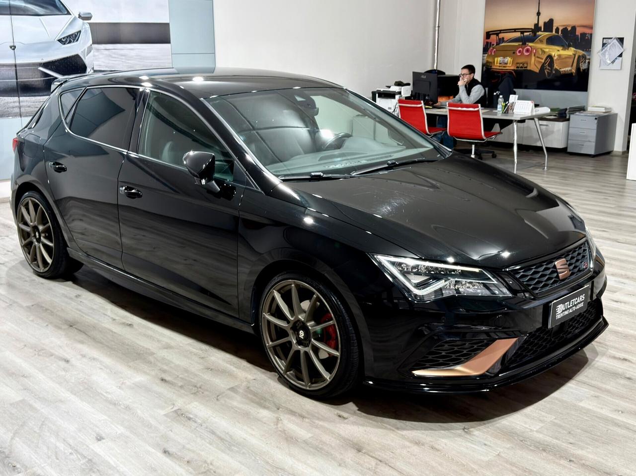 SEAT LEON FR 2.0TDI 150CV SPORT 2018 89.000KM