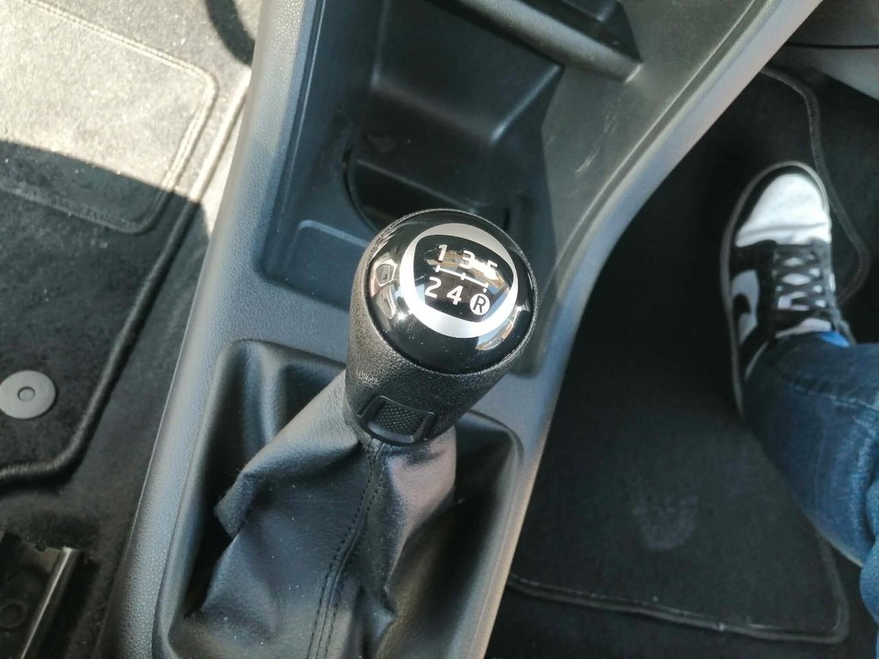 VOLKSWAGEN UP! 1.0 75CV 2015 FULL!