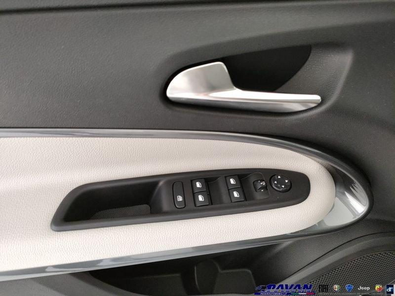 FIAT 600 1.2 Hybrid 110 CV DCT MHEV La Prima