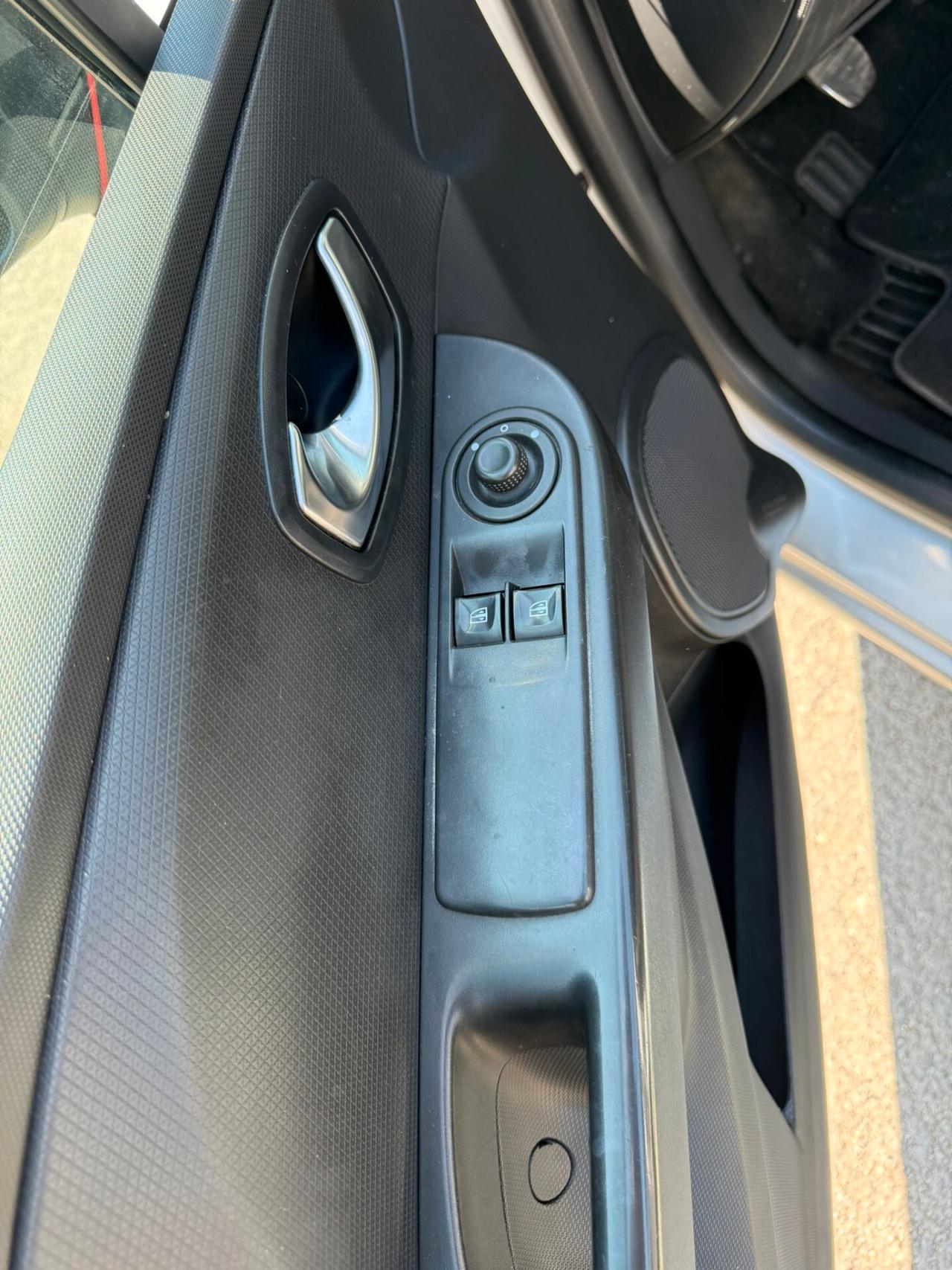 Renault Clio dCi 8V 90CV Start&Stop 82gr 5 porte Energy EcoBusiness