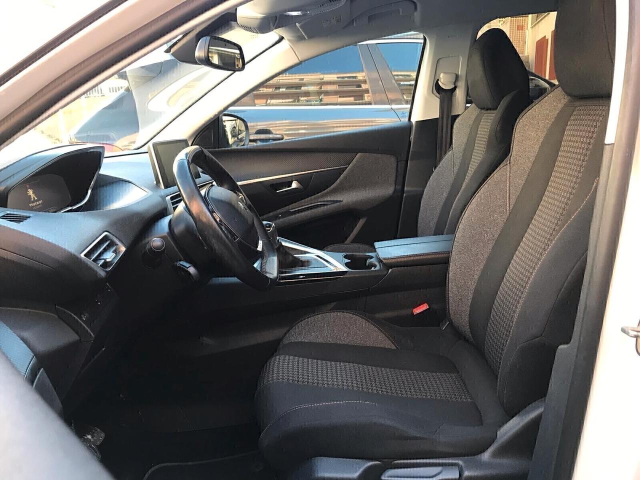 Peugeot 3008 PureTech 130cv Allure km108000 certificati