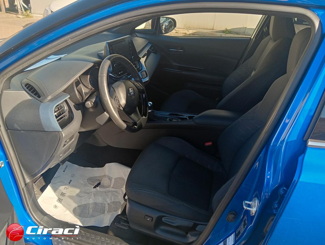 Toyota C-HR 2.0 Hybrid E-CVT Trend