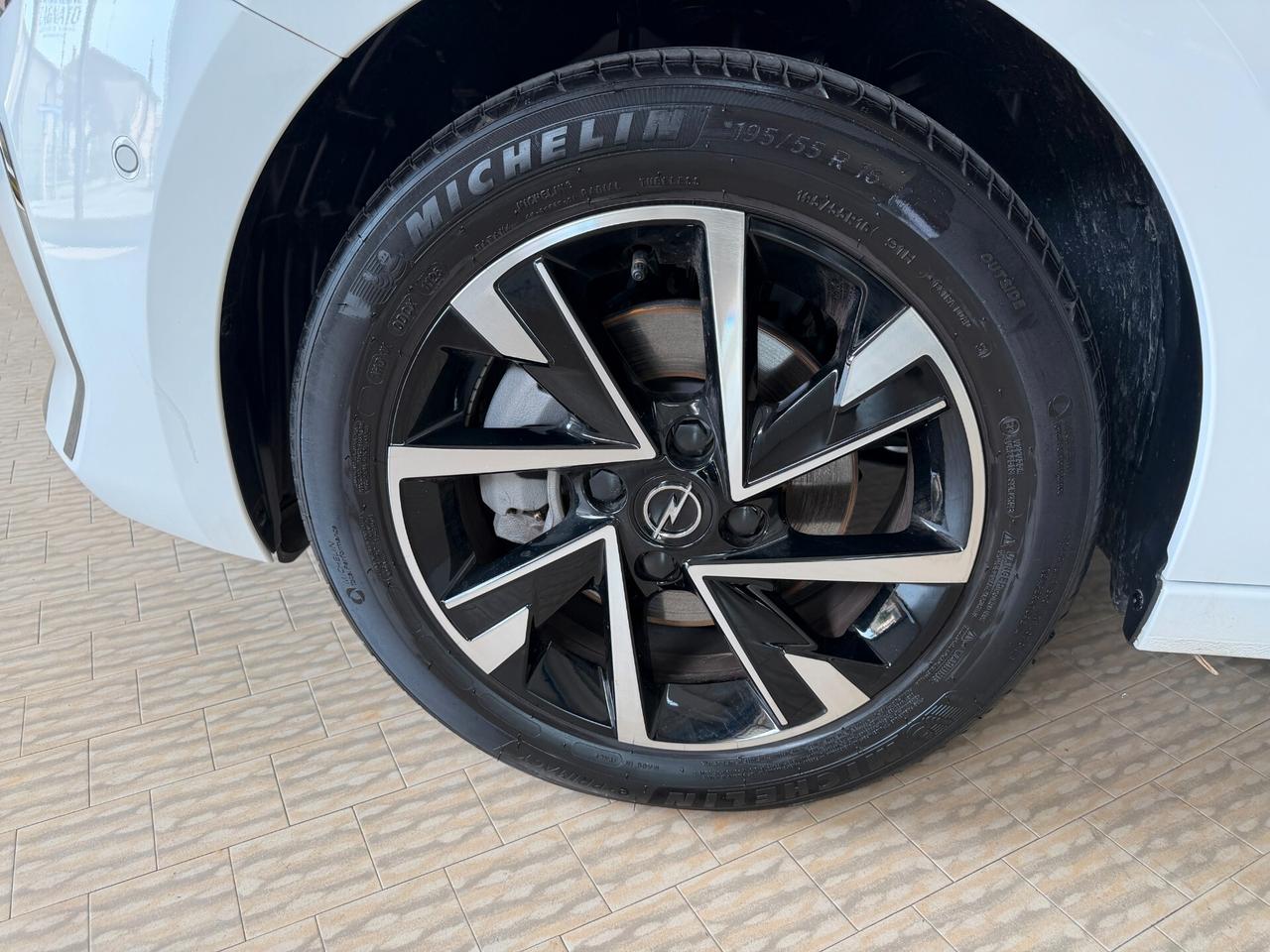 Opel Corsa 1.2 100 CV GS 2025 Prezzo Vero Km 800