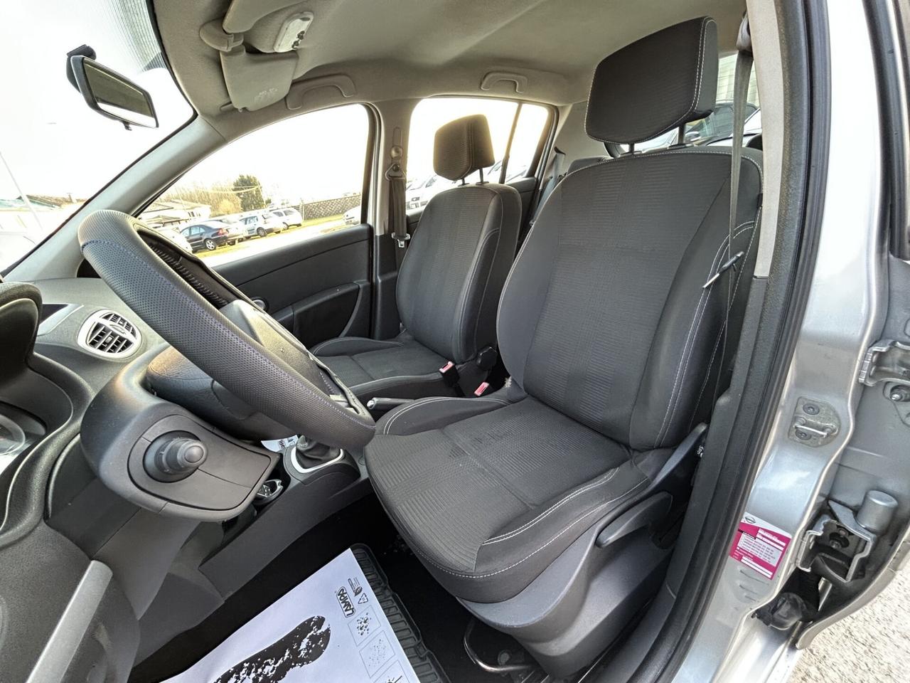 RENAULT CLIO 1.2 75CV GPL UNICO PROP. NEOPATENTATI