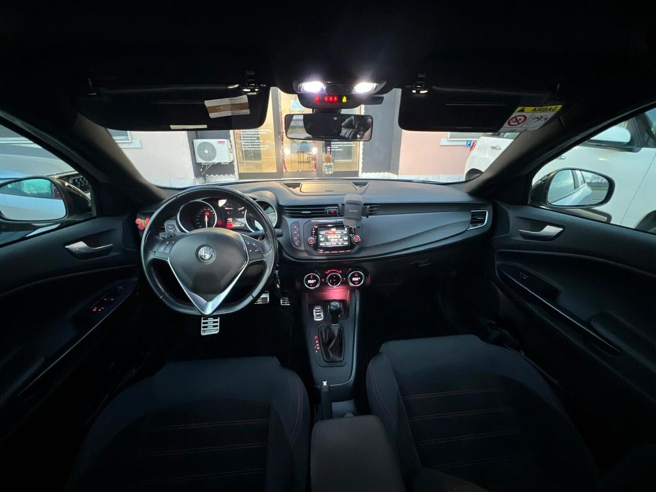 Alfa Romeo Giulietta 1.6 JTDm TCT 120 CV Super Pack sportivo Veloce